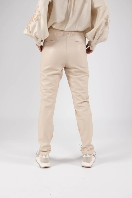 Broek