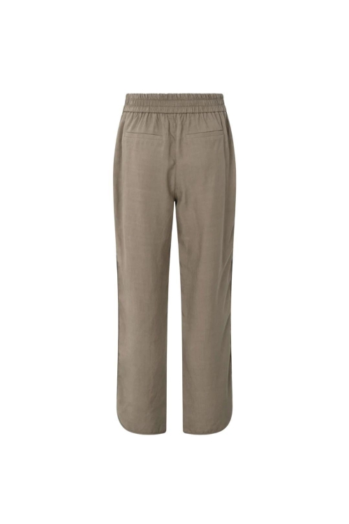 Broek
