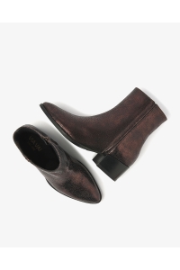 Schoen