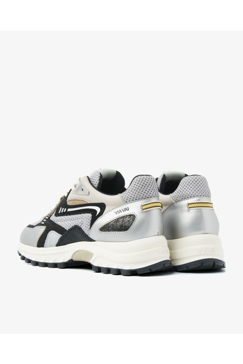 Schoen
