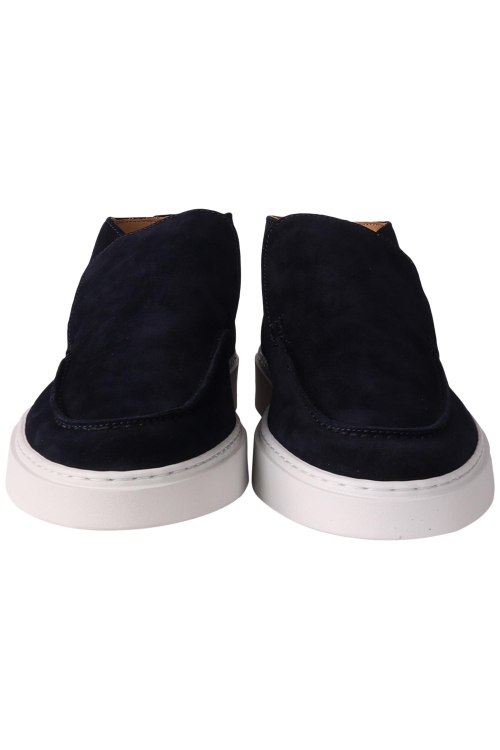 Schoen