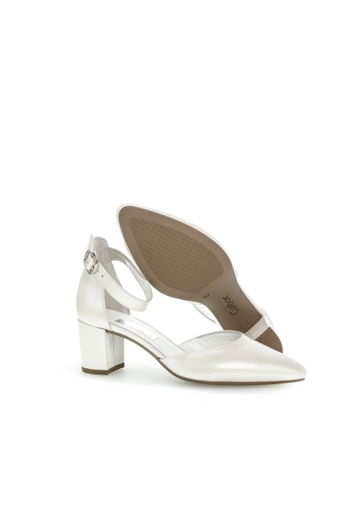 Schoen