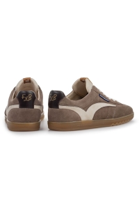 Schoen