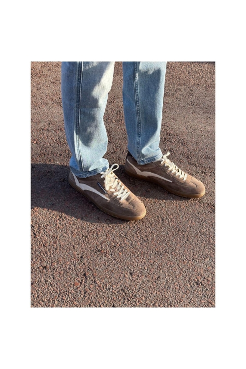 Schoen
