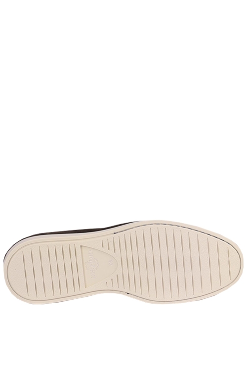 Schoen